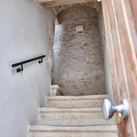 Casa Mbadnat - Typical Stone House